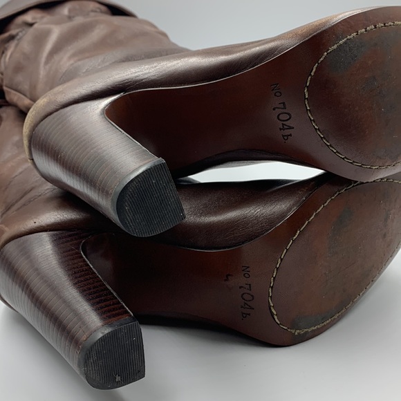 Heeled boots - Picture 6 of 7